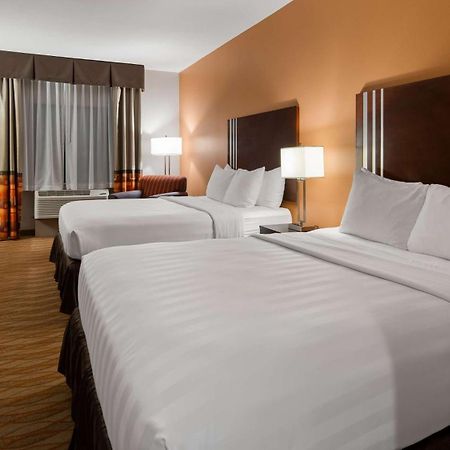 Best Western Plus Spring Inn & Suites מראה חיצוני תמונה